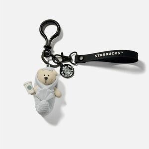 Starbucks Singapore Merlion